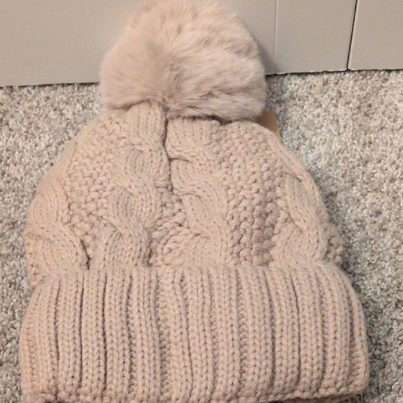 UGG Cream Cable Knit Beanie with Pom-Pom - Picture 5 of 5